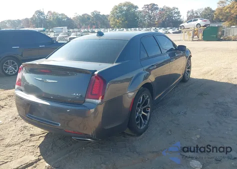 2018 Chrysler 300 300S z USA, uszkodzony, nr VIN 2C3CCABG8JH261284